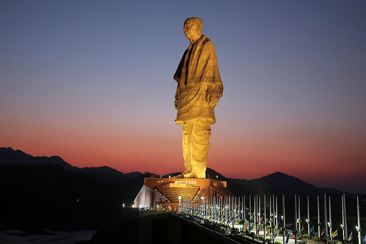 World tallest statue with Gujarat Darshan